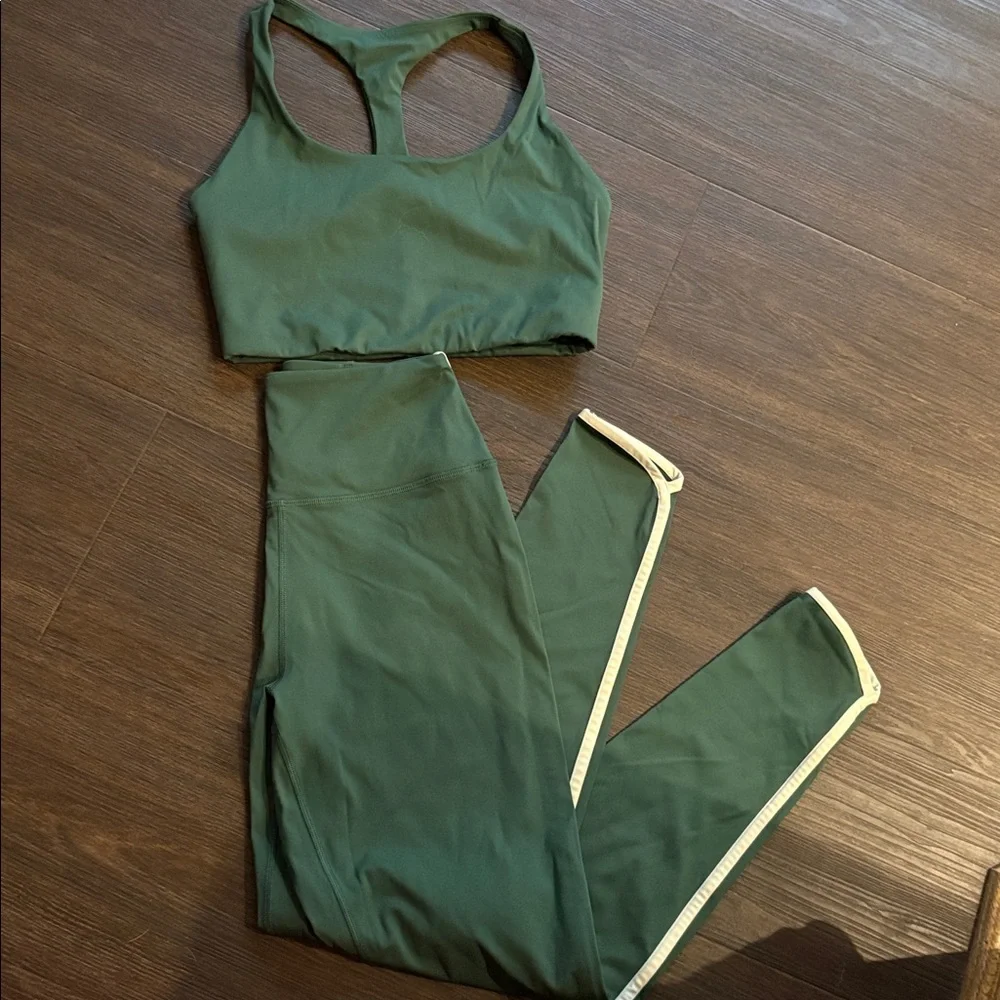 Spiritual Gangster matching set Marley 7/8 legging Nirvanatech Frankie bra small